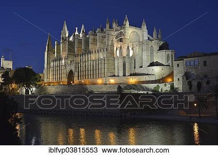 "La Seu Cathedral, Palma Cathedral, at dusk, Palma, Majorca, Balearic Islands, Spain, Europe" View Large Photo Image Stock Image - "La Seu Cathedral, Palma Cathedral, at dusk, Palma, Majorca, Balearic Islands, Spain, Europe". Fotosearch