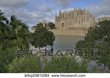 "La Seu Cathedral, Palma Cathedral, Palma, Majorca, Balearic Islands, Spain, Europe" View Large Photo Image Picture - "La Seu Cathedral, Palma Cathedral, Palma, Majorca, Balearic Islands, Spain, Europe". Fotosearch