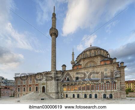 Stock Photo - "Laleli Camii or Tulip Mosque, historic town of Istanbul, Laleli, Istanbul, European side, Istanbul Province, Turkey, European side, Europe". Fotosearch
