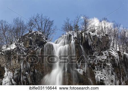 "Large Waterfall or Veliki Slap, in winter, Plitvicka Jezera, Nationalpark Plitvicer Seen, Karlovac, Lika-Senj, Croatia, Europe" View Large Photo Image Picture - "Large Waterfall or Veliki Slap, in winter, Plitvicka Jezera, Nationalpark Plitvicer Seen, Karlovac, Lika-Senj, Croatia, Europe". Fotosearch