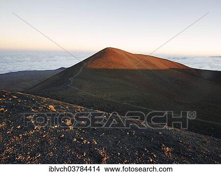 "Last rays of sun on Mauna Kea, 4205m, Big Island, Hawaii, United States, North America" View Large Photo Image Picture - "Last rays of sun on Mauna Kea, 4205m, Big Island, Hawaii, United States, North America". Fotosearch