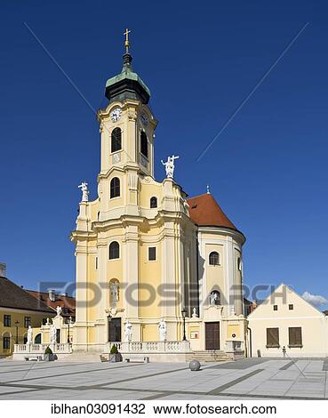 "Laxenburg Church, Baroque church in the main square, Laxenburg, Lower Austria, Austria, Europe" View Large Photo Image Stock Image - "Laxenburg Church, Baroque church in the main square, Laxenburg, Lower Austria, Austria, Europe". Fotosearch