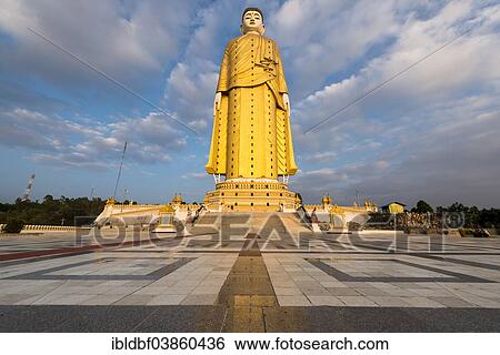 "Lay Kyun Sakkya, standing Buddha statue, Maha Bodhi Ta Htaung, Monywa, Sagaing Region, Myanmar, Asia" View Large Photo Image Stock Photograph - "Lay Kyun Sakkya, standing Buddha statue, Maha Bodhi Ta Htaung, Monywa, Sagaing Region, Myanmar, Asia". Fotosearch