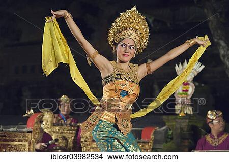 "Legong dance at Puri Saraswati Temple, Ubud, Bali, Indonesia, Asia" View Large Photo Image Picture - "Legong dance at Puri Saraswati Temple, Ubud, Bali, Indonesia, Asia". Fotosearch