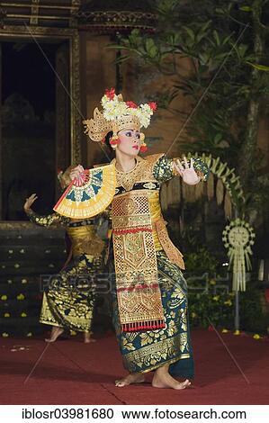 "Legong dance at Puri Saren Palace, Ubud, Bali, Indonesia, Asia" View Large Photo Image Stock Image - "Legong dance at Puri Saren Palace, Ubud, Bali, Indonesia, Asia". Fotosearch