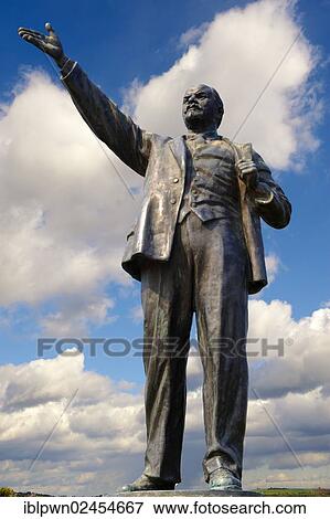Stock Photo - "Lenin statue, Memento Sculpture Park, Szobaopark, Budapest, Hungary, Europe". Fotosearch