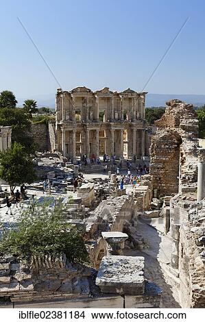 Picture - "Library of Celsus, UNESCO World Heritage Site, Ephesus, Ephesos, Efes, Izmir, Turkish Aegean, western Turkey, Turkey, Asia". Fotosearch