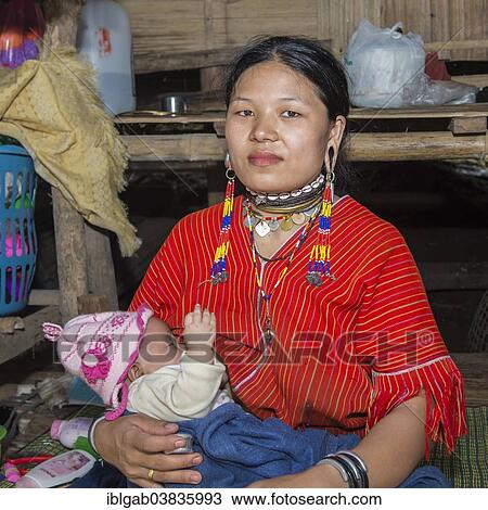 "Long-necked woman with her baby, Karen tribe, Chiang Mai, Thailand, Asia" View Large Photo Image Stock Image - "Long-necked woman with her baby, Karen tribe, Chiang Mai, Thailand, Asia". Fotosearch
