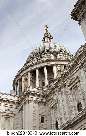 "Looking up at the dome of Saint Paul's Cathedral, London, England, United Kingdom, Europe" View Large Photo Image Stock Image - "Looking up at the dome of Saint Paul's Cathedral, London, England, United Kingdom, Europe". Fotosearch