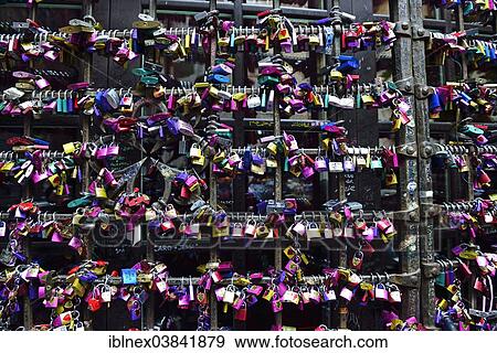 "Love locks, Juliet's House, Casa Capuleti, Verona, Veneto, Italy, Europe" View Large Photo Image Stock Photo - "Love locks, Juliet's House, Casa Capuleti, Verona, Veneto, Italy, Europe". Fotosearch