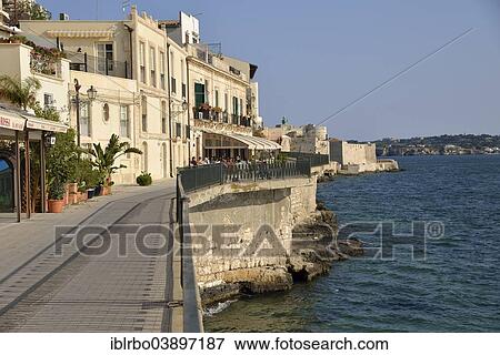 Stock Photo - "Lungomare Alfeo waterside promenade, Syracuse, Province of Syracuse, Sicily, Italy, Europe". Fotosearch