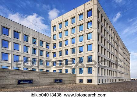 "Maersk headquarters, Copenhagen, Denmark, Europe" View Large Photo Image Stock Photograph - "Maersk headquarters, Copenhagen, Denmark, Europe". Fotosearch