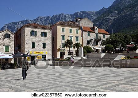 "Main square and historic town centre of Makarska, Makarska Riviera, Adriatic Coast, Dalmatia, Croatia, Europe" View Large Photo Image Stock Image - "Main square and historic town centre of Makarska, Makarska Riviera, Adriatic Coast, Dalmatia, Croatia, Europe". Fotosearch