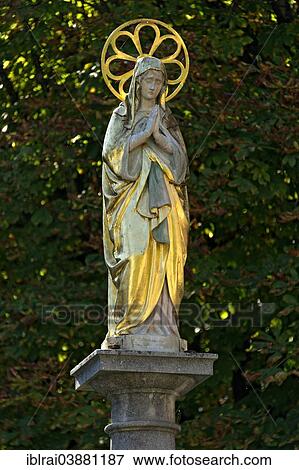 "Marian column at the Parish Church of St. Jacob, Burghausen, Upper Bavaria, Bavaria, Germany, Europe" View Large Photo Image Stock Photo - "Marian column at the Parish Church of St. Jacob, Burghausen, Upper Bavaria, Bavaria, Germany, Europe". Fotosearch