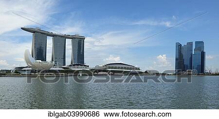 Stock Photograph - "Marina Bay Sands Hotel and ArtScience Museum, Singapore, Asia". Fotosearch