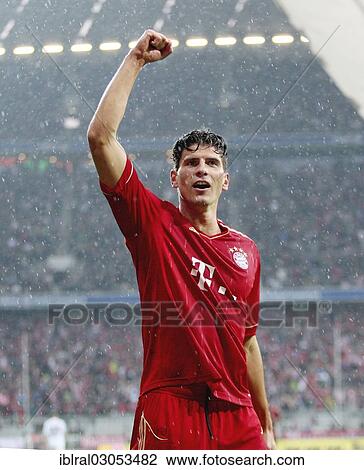 "Mario Gomez, Bayern Munich, cheering, Allianz Arena, Munich, Upper Bavaria, Bavaria, Germany, Europe" View Large Photo Image Stock Image - "Mario Gomez, Bayern Munich, cheering, Allianz Arena, Munich, Upper Bavaria, Bavaria, Germany, Europe". Fotosearch