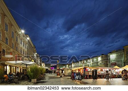 "Market, Pflasterspektakel street art festival, Hauptplatz square, Linz, Upper Austria, Austria, Europe, PublicGround, Europe" View Large Photo Image Stock Image - "Market, Pflasterspektakel street art festival, Hauptplatz square, Linz, Upper Austria, Austria, Europe, PublicGround, Europe". Fotosearch