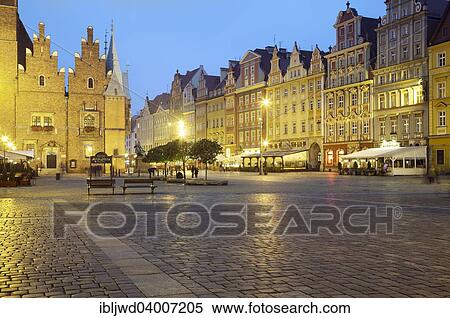 "Market square Rynek we Wroclawiu, Wroclaw, Poland, Europe" View Large Photo Image Stock Photography - "Market square Rynek we Wroclawiu, Wroclaw, Poland, Europe". Fotosearch