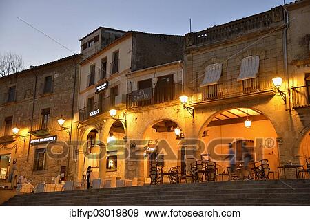 "Medieval facades at the Plaza Mayor at dusk, Trujillo, Provinz Caceres, Extremadura, Spain, Europe" View Large Photo Image Stock Photo - "Medieval facades at the Plaza Mayor at dusk, Trujillo, Provinz Caceres, Extremadura, Spain, Europe". Fotosearch