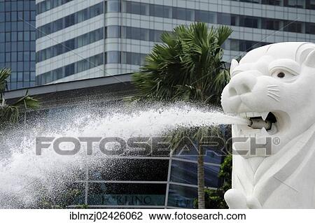 Merlion أداة تعريف إنجليزية غير معروفة المخلوق الخرافي بصق أضفى على القماش تموجا صقي رمز بسبب المدينة إلى داخل حديقة Merlion السنترال دائرة السنترال منطقة العمل سنغافورة Asia ألبوم الصور Iblmzj02426062