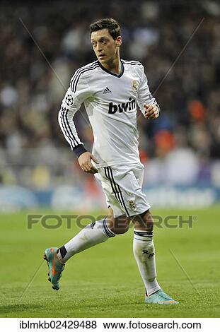 "Mesut Oezil, Madrid, Champions League, Real Madrid - Borussia Dortmund, Estadio Santiago Bernabeu, Madrid, Spain, Europe" View Large Photo Image Stock Photo - "Mesut Oezil, Madrid, Champions League, Real Madrid - Borussia Dortmund, Estadio Santiago Bernabeu, Madrid, Spain, Europe". Fotosearch