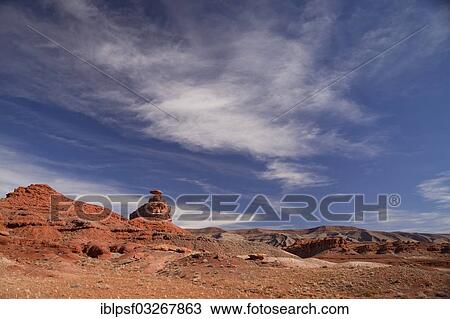 "Mexican Hat Rock, near Mexican Hat, Utah, United States, North America" View Large Photo Image Stock Image - "Mexican Hat Rock, near Mexican Hat, Utah, United States, North America". Fotosearch