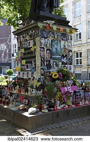 Michael Jackson memorial, Orlando di Lasso statue, Promenadenplatz square, Munich, Bavaria, Germany, Europe View Large Photo Image Stock Image - Michael Jackson memorial, Orlando di Lasso statue, Promenadenplatz square, Munich, Bavaria, Germany, Europe. Fotosearch