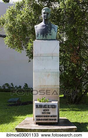 Stock Image - "Monument of Dr. Joao Abel de Freitas, physician, 1893 - 1948, in the Promenade Av. Arriaga in the historic town centre of Funchal, Santa Luzia, Funchal, Madeira, Portugal, Europe". Fotosearch
