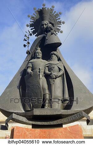 "Monument to the Els Enfarinats flour fight, Plaza de la Iglesia, Ibi, Province of Alicante, Costa Blanca, Spain, Europe" View Large Photo Image Stock Image - "Monument to the Els Enfarinats flour fight, Plaza de la Iglesia, Ibi, Province of Alicante, Costa Blanca, Spain, Europe". Fotosearch