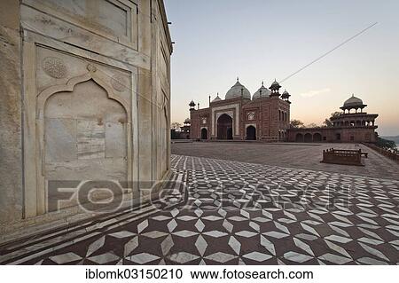 "Mosque, Taj Mahal, mausoleum, UNESCO World Heritage Site, Agra, Uttar Pradesh, India, Asia" View Large Photo Image Stock Image - "Mosque, Taj Mahal, mausoleum, UNESCO World Heritage Site, Agra, Uttar Pradesh, India, Asia". Fotosearch