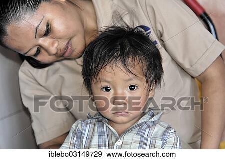 "Mother with a young child, Playa del Carmen, Quintana Roo, Mexico, North America" View Large Photo Image Stock Photo - "Mother with a young child, Playa del Carmen, Quintana Roo, Mexico, North America". Fotosearch