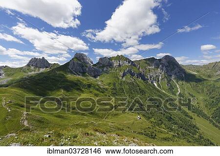 "Mountains of Hochweissstein, Hochalpl and Weisssteinspitze, Giogo Veranis, Carnic Alps, Lesachtal, Hermagor District, Carinthia, Austria, Europe" View Large Photo Image Stock Photograph - "Mountains of Hochweissstein, Hochalpl and Weisssteinspitze, Giogo Veranis, Carnic Alps, Lesachtal, Hermagor District, Carinthia, Austria, Europe". Fotosearch