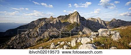 "Mt Rofanspitze, Rofan mountain range, North Tyrol, Austria, Europe" View Large Photo Image Stock Image - "Mt Rofanspitze, Rofan mountain range, North Tyrol, Austria, Europe". Fotosearch