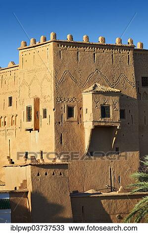Stock Image - "Mud brick Kasbah of Taourirt, UNESCO World Heritage Site, Ouarzazate, Ouarzazate Province, Morocco, Africa". Fotosearch