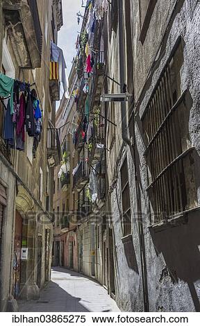 "Narrow alley, Gothic Quarter, Barcelona, ​​Region of Catalonia, Spain, Europe" View Large Photo Image Stock Photography - "Narrow alley, Gothic Quarter, Barcelona, ​​Region of Catalonia, Spain, Europe". Fotosearch
