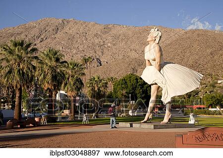 "Nearly eight-metre tall Marilyn Monroe sculpture """"Forever Marilyn"""" by the American artist Seward Johnson, Palm Springs, California, United States, North America" View Large Photo Image Stock Photo - "Nearly eight-metre tall Marilyn Monroe sculpture """"Forever Marilyn"""" by the American artist Seward Johnson, Palm Springs, California, United States, North America". Fotosearch