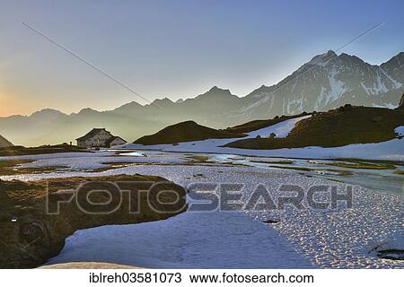 "Neue Regensburger mountain hut, Stubai Alps, Tyrol, Austria, Europe" View Large Photo Image Stock Image - "Neue Regensburger mountain hut, Stubai Alps, Tyrol, Austria, Europe". Fotosearch
