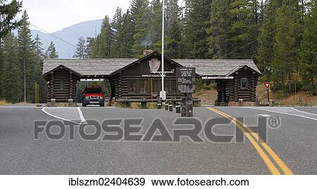 "Northeast Entrance, Yellowstone National Park, Wyoming, USA, America" View Large Photo Image Stock Photo - "Northeast Entrance, Yellowstone National Park, Wyoming, USA, America". Fotosearch