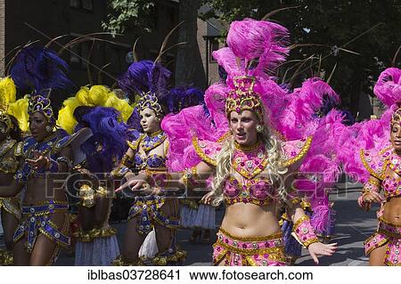 "Notting Hill Carnival, costumed members of the Paraiso School of Samba on parade, Notting Hill, London, London region, England, United Kingdom, Europe" View Large Photo Image Stock Image - "Notting Hill Carnival, costumed members of the Paraiso School of Samba on parade, Notting Hill, London, London region, England, United Kingdom, Europe". Fotosearch