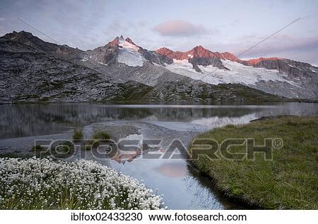 "Oberer Wildgerlos-See lake, Hohe Tauern National Park, Wildgerlostal valley, Tyrol, Austria, Europe" View Large Photo Image Stock Image - "Oberer Wildgerlos-See lake, Hohe Tauern National Park, Wildgerlostal valley, Tyrol, Austria, Europe". Fotosearch
