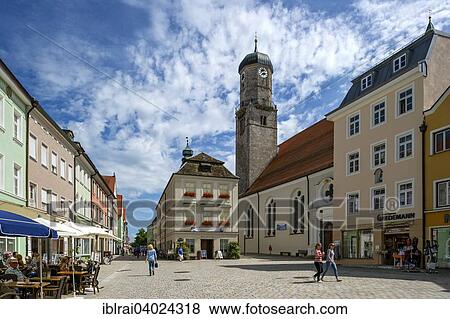 "Old Town Hall with City Museum, Parish Church of the Assumption, Marienplatz, Weilheim, Upper Bavaria, Bavaria, Germany, Europe" View Large Photo Image Stock Photo - "Old Town Hall with City Museum, Parish Church of the Assumption, Marienplatz, Weilheim, Upper Bavaria, Bavaria, Germany, Europe". Fotosearch