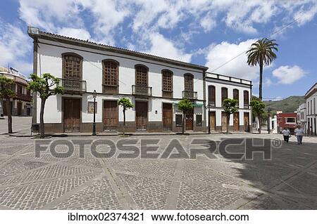 "Old town of Teror with mansion, Plaza Nuestra Senora del Pino, Teror, Gran Canaria, Canary Islands, Spain, Europe, PublicGround, Europe" View Large Photo Image Stock Image - "Old town of Teror with mansion, Plaza Nuestra Senora del Pino, Teror, Gran Canaria, Canary Islands, Spain, Europe, PublicGround, Europe". Fotosearch