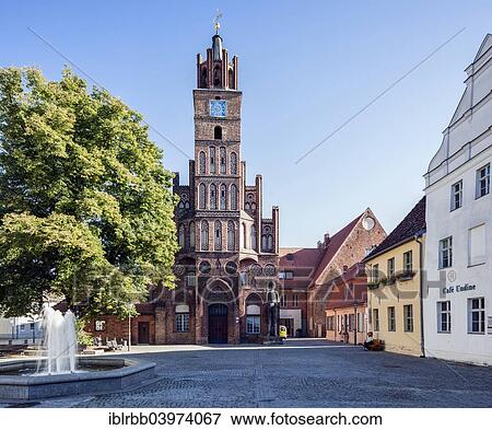 "Old Town or Altstadtisches Rathaus Town Hall, Altstadter Markt, Brandenburg an der Havel, Brandenburg, Germany, Europe" View Large Photo Image Stock Photo - "Old Town or Altstadtisches Rathaus Town Hall, Altstadter Markt, Brandenburg an der Havel, Brandenburg, Germany, Europe". Fotosearch