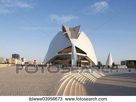 Stock Image - "Palau de les Arts Reina Sofia concert hall, Ciudad de las Artes y las Ciencias, Valencia, Spain, Europe". Fotosearch
