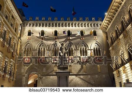 "Palazzo Salimbeni, headquarters of the bank Banca Monte dei Paschi di Siena, at night, historic center, Siena, Tuscany, Italy, Europe" View Large Photo Image Stock Image - "Palazzo Salimbeni, headquarters of the bank Banca Monte dei Paschi di Siena, at night, historic center, Siena, Tuscany, Italy, Europe". Fotosearch