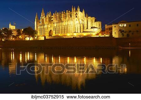 "Palma Cathedral at dusk, Palma de Mallorca, Majorca, Balearic Islands, Spain, Europe" View Large Photo Image Stock Photography - "Palma Cathedral at dusk, Palma de Mallorca, Majorca, Balearic Islands, Spain, Europe". Fotosearch