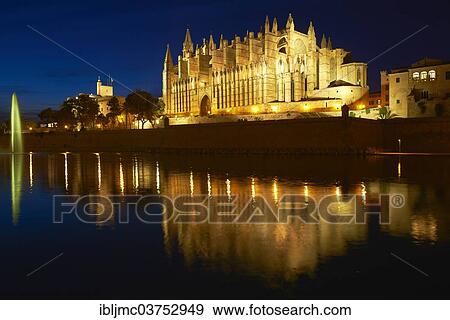 "Palma Cathedral at night, Palma de Mallorca, Majorca, Balearic Islands, Spain, Europe" View Large Photo Image Stock Photo - "Palma Cathedral at night, Palma de Mallorca, Majorca, Balearic Islands, Spain, Europe". Fotosearch