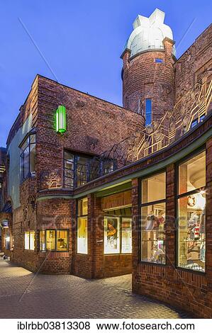 Stock Photo - "Paula-Modersohn-Becker-Museum, Paula-Becker-Modersohn-Haus, Bottcherstrasse, historic town centre, Bremen, Germany, Europe". Fotosearch