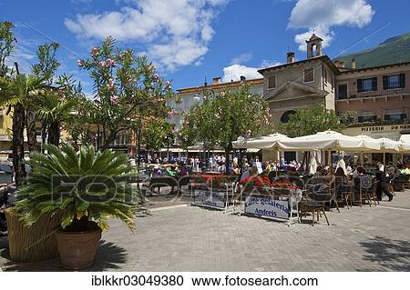 "Pavement Cafe, Malcesine, Gardasee, Italy, Europe" View Large Photo Image Stock Image - "Pavement Cafe, Malcesine, Gardasee, Italy, Europe". Fotosearch