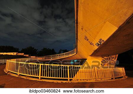 "Pedestrian bridge across the Wiener Aussenring Autobahn motorway or A21, Vienna, Vienna State, Austria, Europe" View Large Photo Image Picture - "Pedestrian bridge across the Wiener Aussenring Autobahn motorway or A21, Vienna, Vienna State, Austria, Europe". Fotosearch